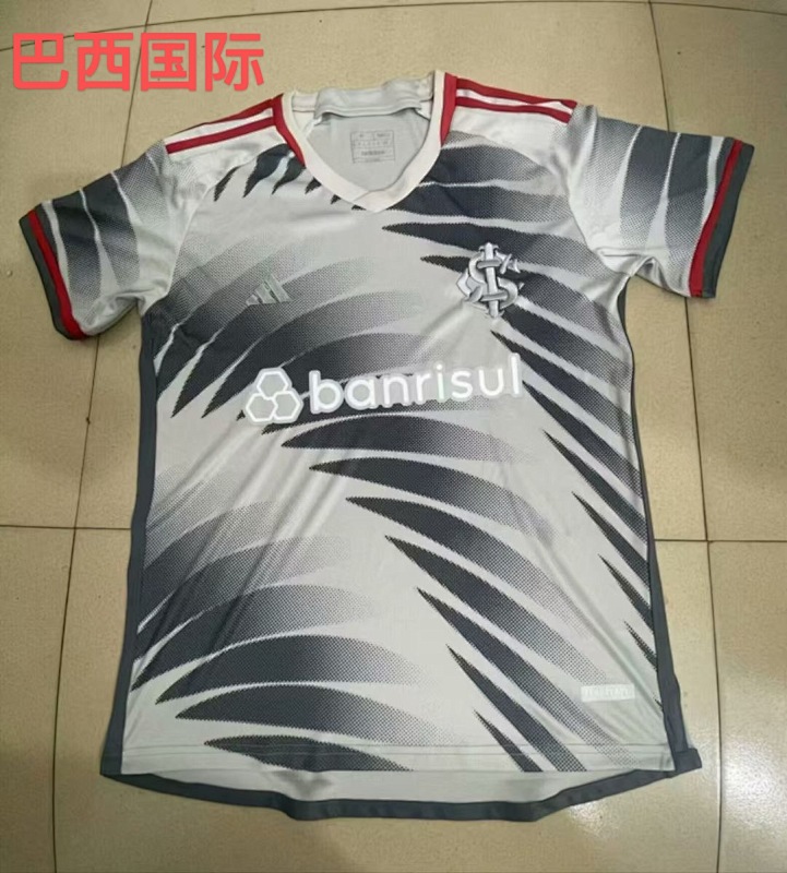 24-25 Club Internacional Third Jerseys