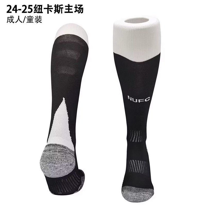 24-25 Newcastle United Home Adult/Kids Socks