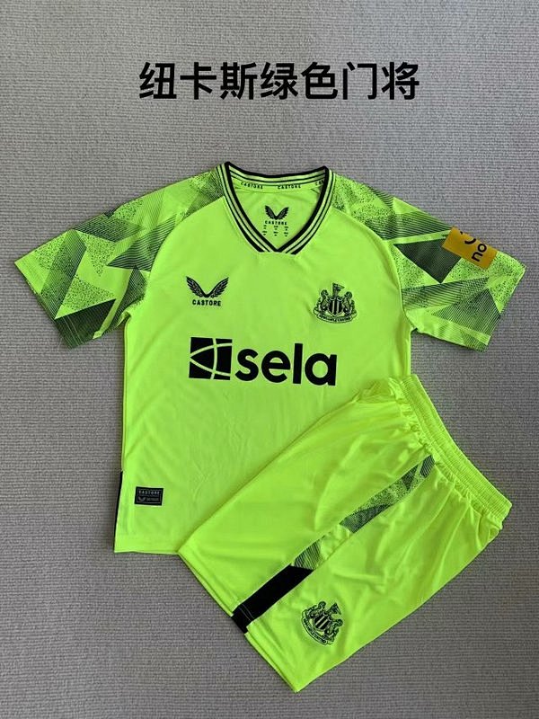 23-24 Newcastle Goalkeeper Adults and Kids Jerseys