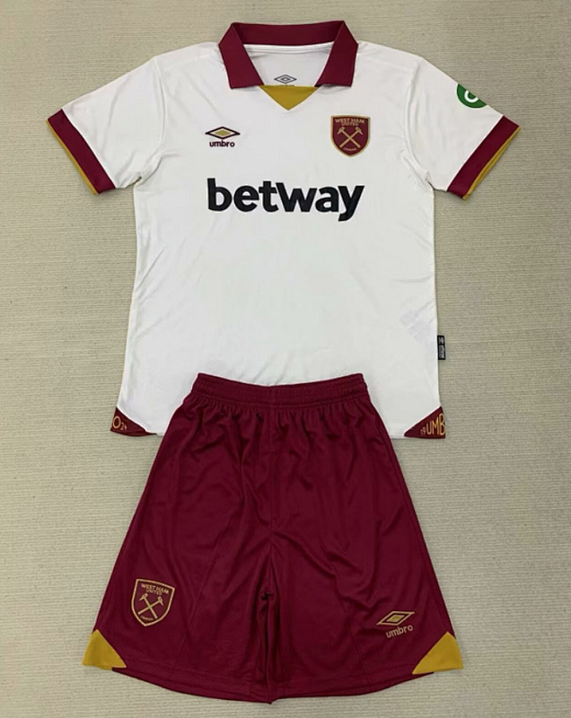 24-25 West Ham Third Jerseys
