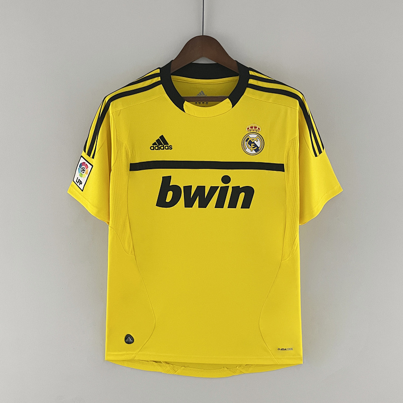 11-12 Real Madrid Goalkeeper Retro Yellow Jerseys