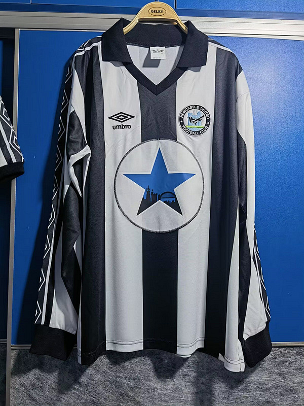 80-82 Newcastle Home Retro Long Sleeve Jerseys
