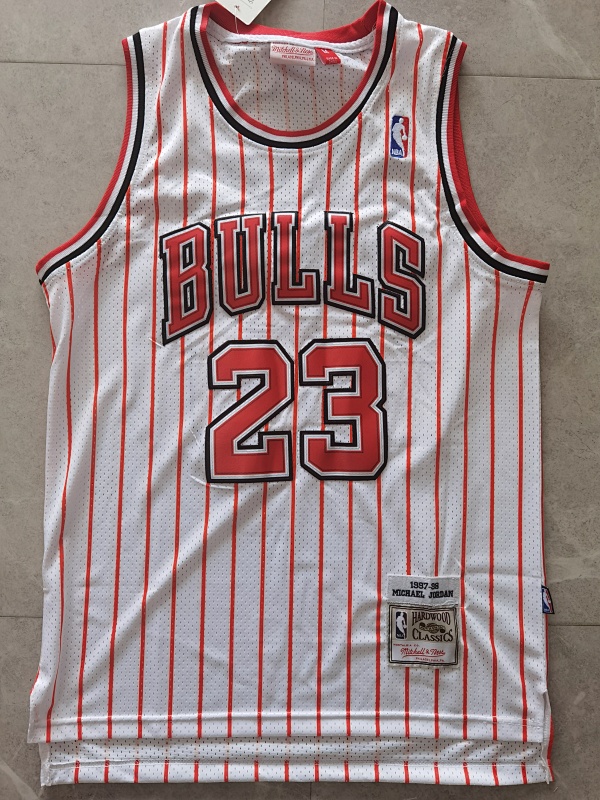 Bulls #23 Retro Embroidery
