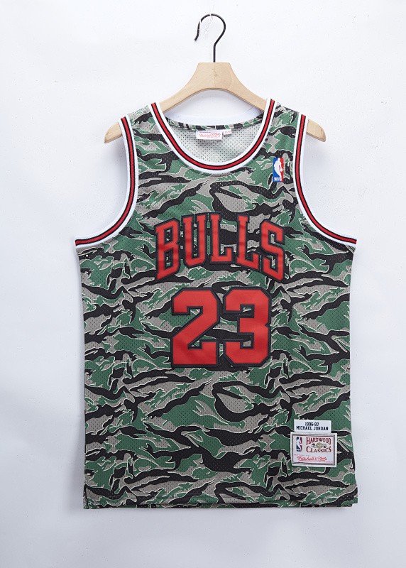 Bulls #23 Embroidery