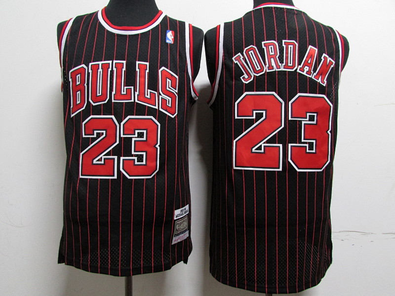 98 Bulls #23 Embroidery
