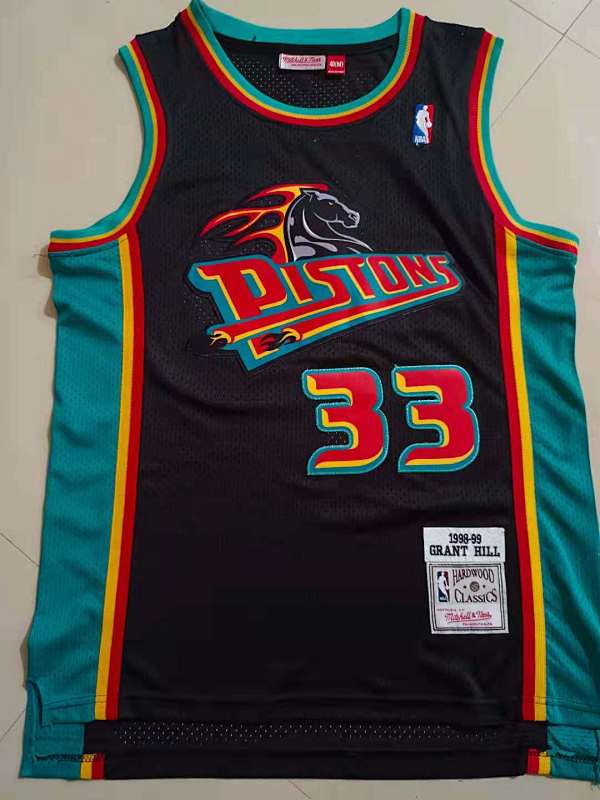 Pistons #33 Embroidery