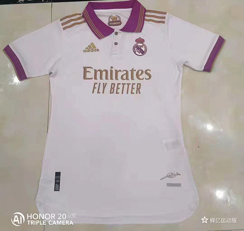Real Madrid 13 trophy Commemorative Jerseys
