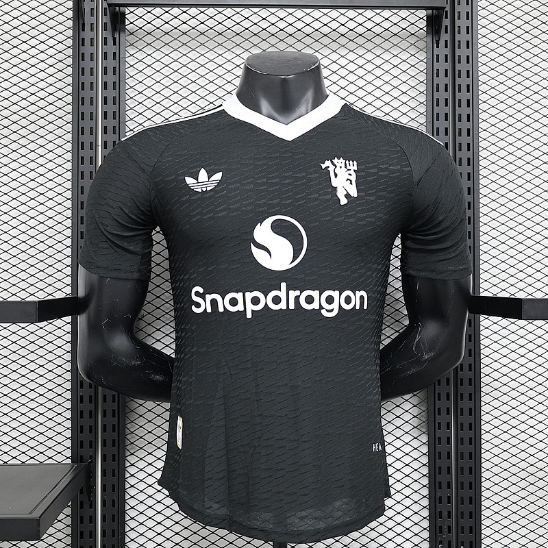 24-25 M-anchester U-nited Goalkeeper Black Player Version Jerseys