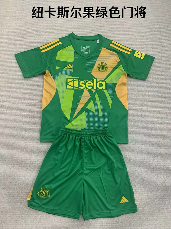24-25 Newcastle United Goalkeeper Kids Jerseys